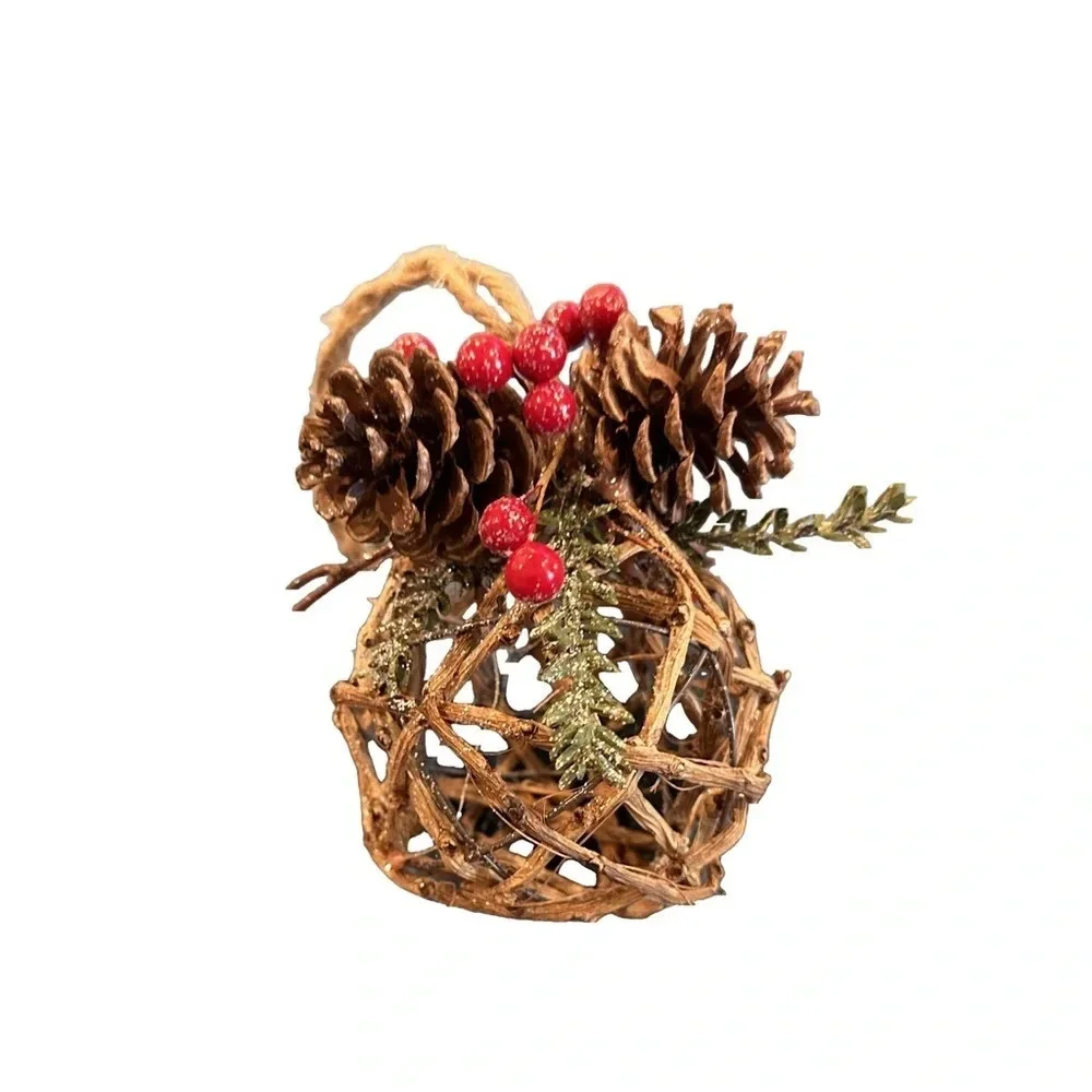 Vine Christmas Ornament